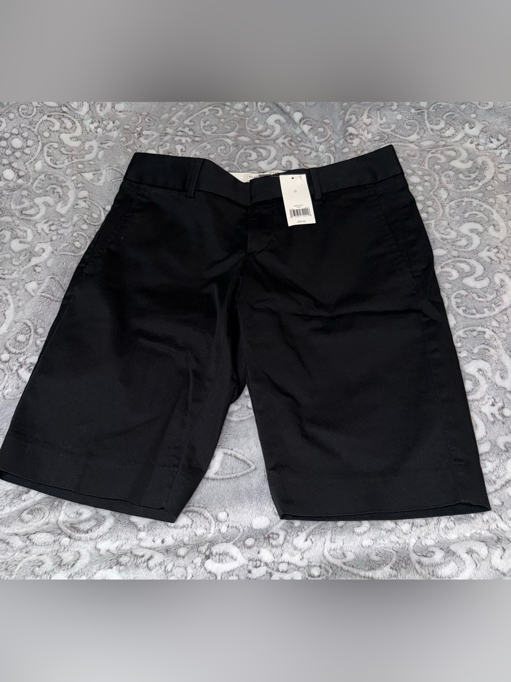 Banana Republic Black Bermuda Walking Shorts Women’s Size 0 NWT